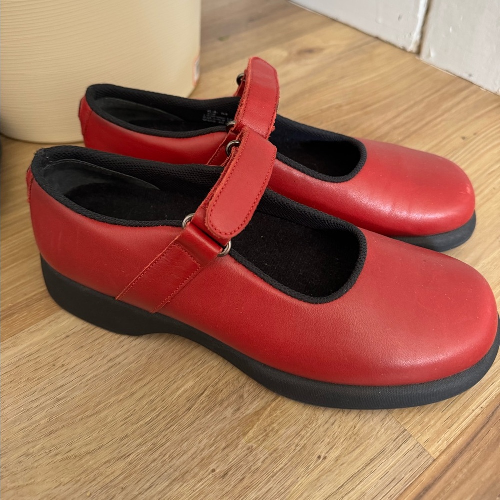 tommy hilfiger mary janes